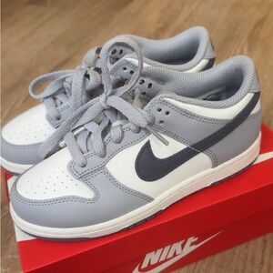 Nike Kids Sneakers in Gray and White